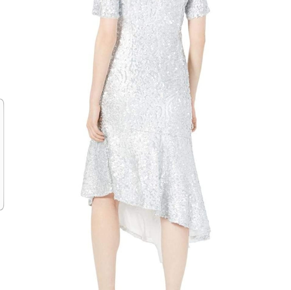 Dress - Picture 2 of 9